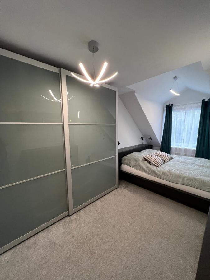 Apartament W Centrum Premium Ustrzyki Dolne Exterior foto