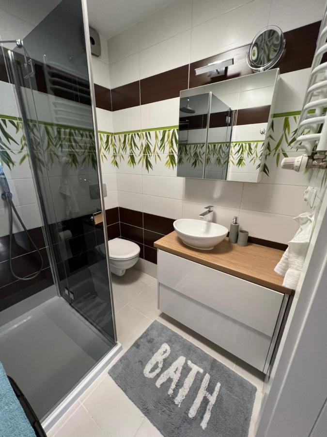 Apartament W Centrum Premium Ustrzyki Dolne Exterior foto